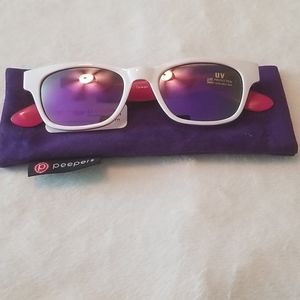 Peepers sunglass NWT